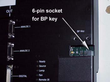 You can install the Big Picture key without removing the electronics module. 3. Plug the BP key into its socket. 1.