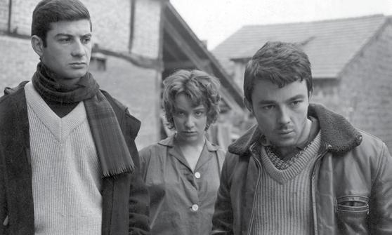 THE CRITERION COLLECTION PRESENTS Le beau serge THE LONG UNAVAILABLE DEBUT FEATURE FROM FRENCH FILMMAKING LEGEND CLAUDE CHABROL!