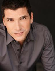 Dean Napolitano Comedian Dean Napolitano is a throwback to the great comedians of yesteryear only with a modern twist that makes him one of the most prevalent comedians