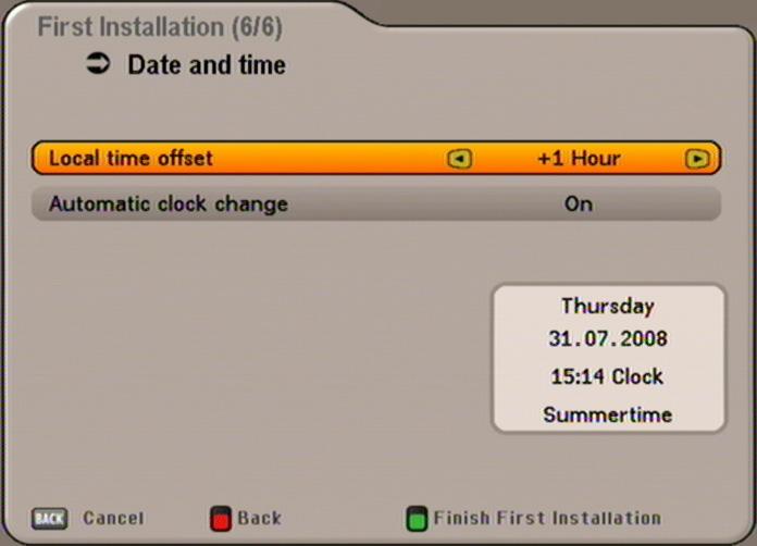 FIRST INSTALLATION: Channel Search/Date and time Use the button to move to the next step of the fi rst installation.