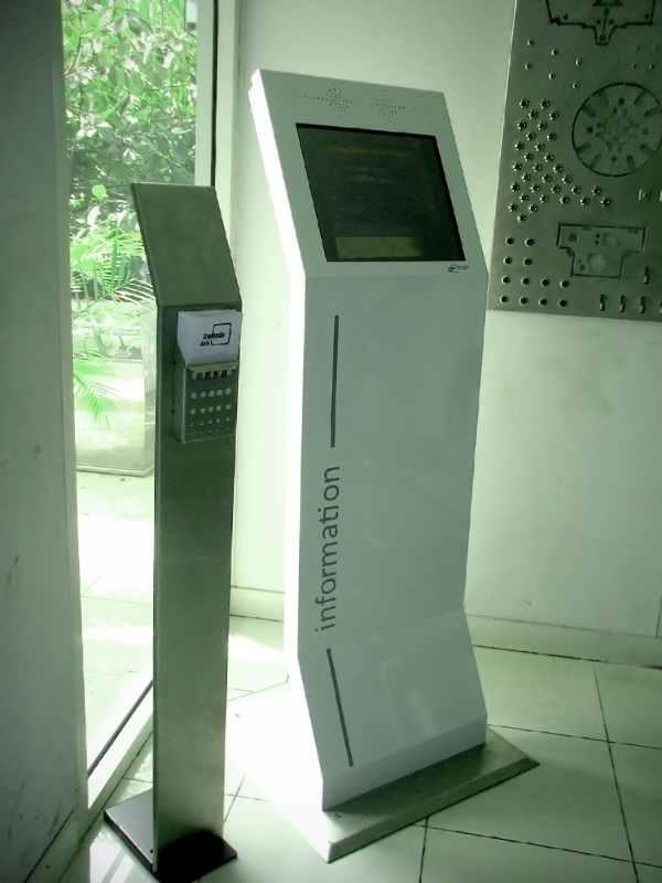 This is the unique model of Kiosk which has minimalist and futuristic shape. In this model, you can add your own brand or logo design, and put it in front of it s casing.