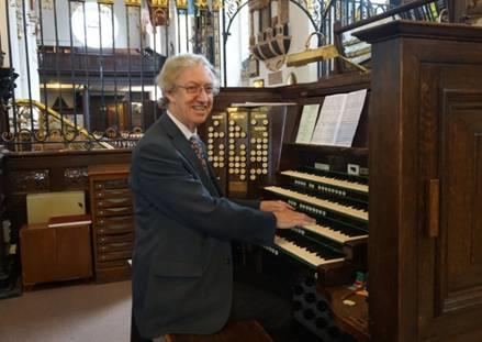 Thursday, 17 th August Peter Gould (organ) Born in Portsmouth, Peter Gould s musical education was at the Royal Academy of Music where he studied organ, piano and cello.