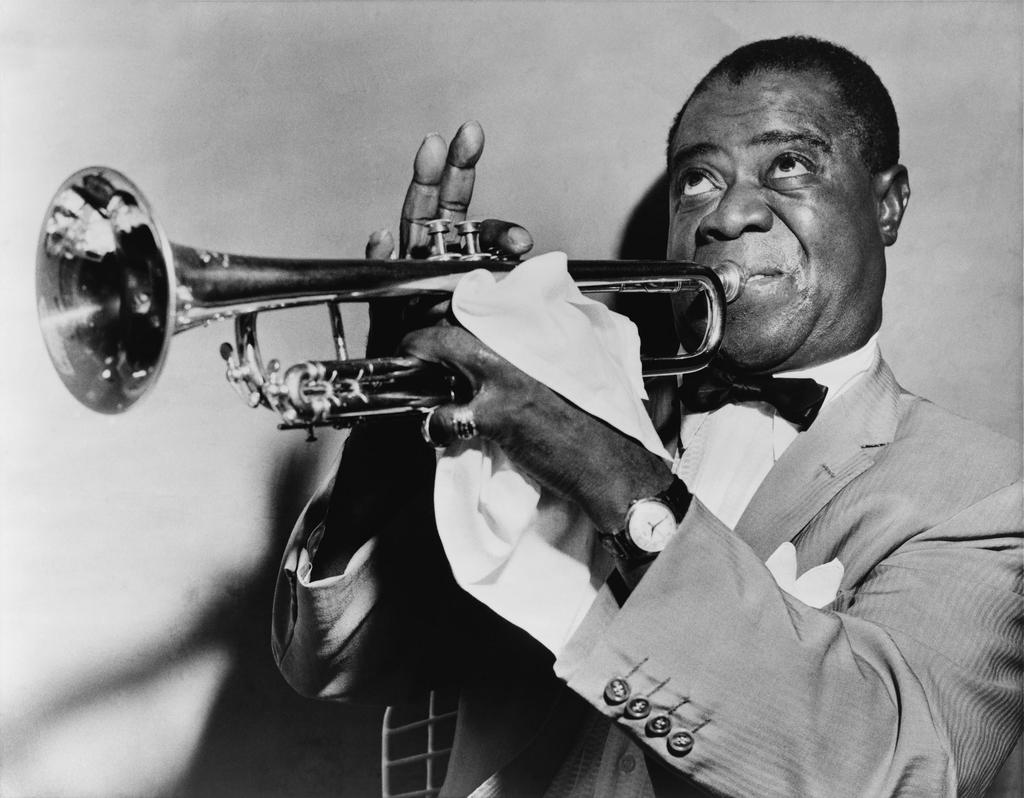 Jazz / Swing Influences Louis Armstrong, who became famous in the 1920s, and he maintained his fame and prominence in