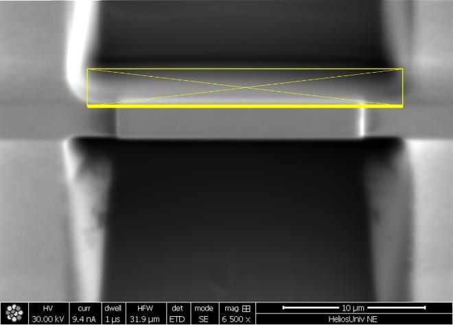 30 kv 2.5-9 na Si_ccs_new Tilt: ± 1-2 20 x1.5x50 µm Lamella Cuts 1. Tilt the stage to 0. 2. Select Quad 2, and go to the Beam Control tab and under scan rotation select 180 degrees from the drop-down menu.