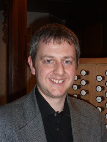 1.00pm TUESDAY 13 OCTOBER Paul Dean Director of Music, St Michael s Highgate Toccata & Fugue in D minor BWV 565 J S Bach (1685-1750) Trio Sonata V BWV 529 J S Bach (1685-1750) - Allegro - Largo -