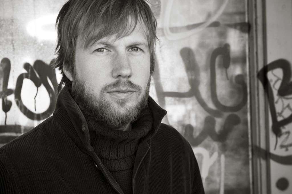 Director Hafsteinn Gunnar Sigurðsson was born in Reykjavik, Iceland in 1978. He studied screenwriting and film directing at Columbia University, New York.
