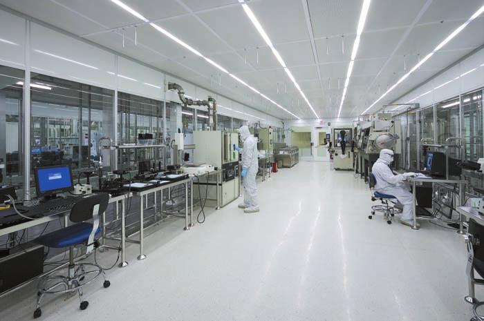 QUALCOMM MEMS Technologies, Inc. Fig. 6: Photograph of the Release and Encapsulation Bay in one of the laboratories at QUALCOMM s MEMS Research and Innovation Center (MRIC) in San Jose, California.