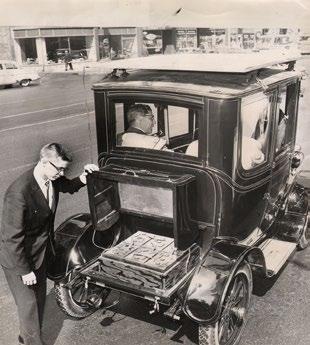 10 24 Illinois Institute of Technology The First Sun Powered Battery Operated Auto: