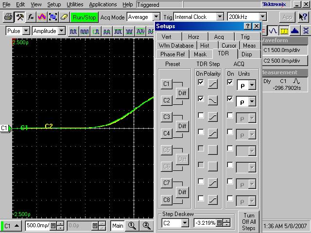 3. Turn on the delay measurement to measure the time difference between the two pulse edges. 4. Adjust the Step Deskew in TDR menu to minimize the time difference between the C1 and C2 pulses.