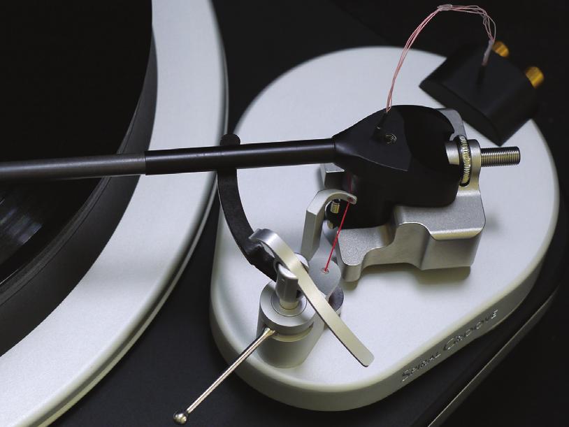 REVIEW Spiral Groove SG2 Turntable with Spiral Groove Centroid Arm MARTIN COLLOMS TRIES OUT THE SPIRAL GROOVE SG2 TURNTABLE WITH ITS PARTNERING CENTROID TONEARM MARTIN COLLOMS AAllen Perkins has a
