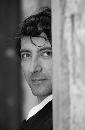 ABOUT THE GUEST ARTIST JEAN-EFFLAM BAVOUZET PIANO Jean-Efflam Bavouzet s enthusiasm and artistic curiosity have led him to explore a repertoire ranging from Haydn, Beethoven, Bartók and Prokofiev, to