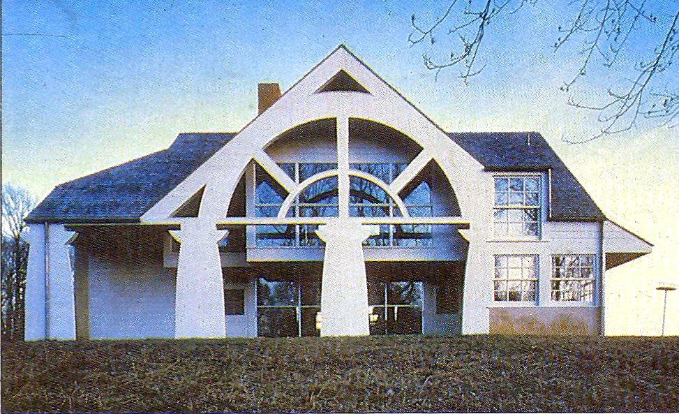 Figure 63: Private Residence (Robert Venturi Architect) Variety is one of the most visual characteristics noted within architectural design. It is easily one of the most apparent traits.