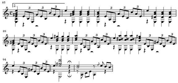 158 Giuliani starts his development in the first movement of Op. 15 with a very vigorous passage (Ex. 5.90).