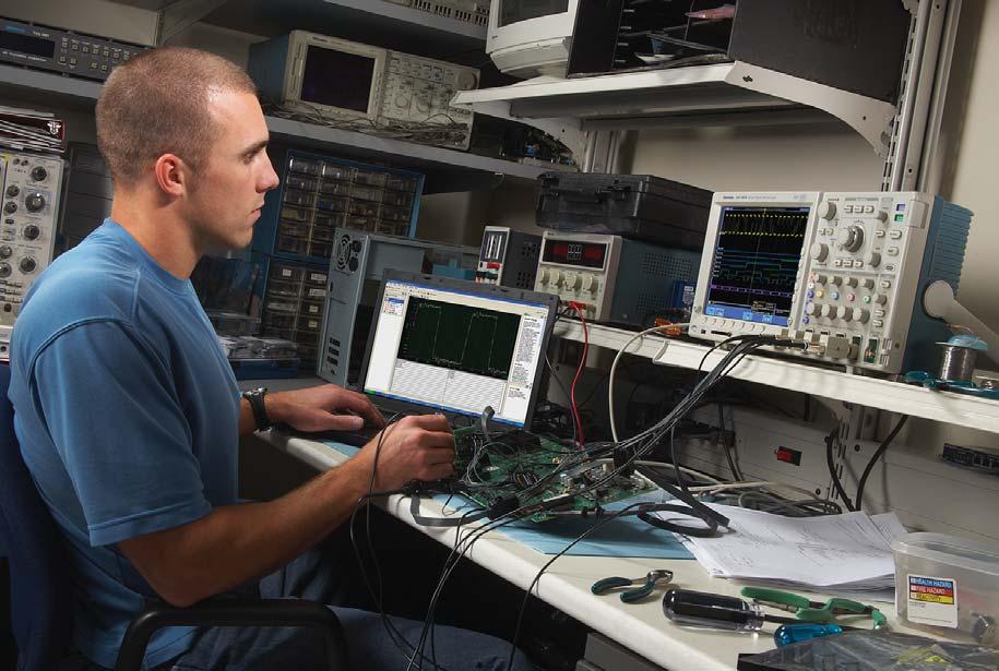 Debugging a Mixed Signal Design with a Tektronix Mixed Signal Oscilloscope Introduction Today s embedded design engineer is faced with the challenge of ever-increasing system complexity.