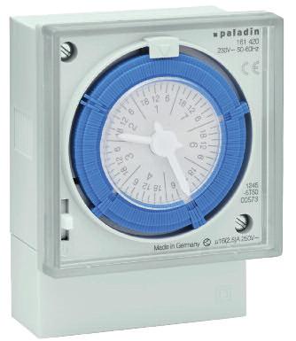 Daily or weekly program Dimensions 72 x 72 mm Captive setting keys Manual override switch Permanent OFF / Automatic / Permanent ON Analogue display (clock display) 16x 420 (weekly program) Highlights