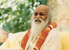 en.wikipedia.org Everybody s Looking Maharishi Maresh Yogi, spiritual leader.
