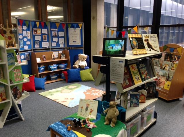 Outline The children s book corner is now a display collection of books for the Primary and Early years classroom within the UCL Institute of Education library.