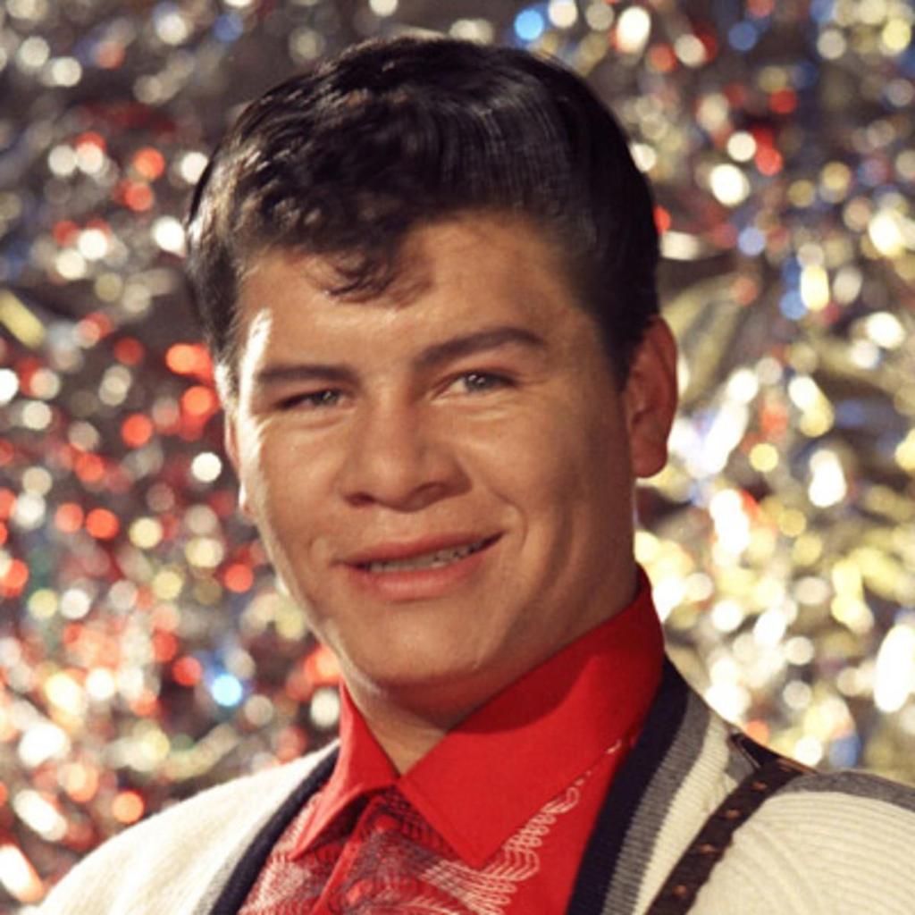 15. La Bamba by Ritchie Valens (1959) (Modern) Originates from the Veracruz, Mexico Valens wasn t the first to sing/perform/record the melody and lyrics, but the rock and roll rhythms are