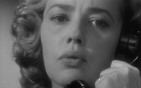 The unique performances of Jeanne Moreau and Maurice Ronet in the leading roles and the evocative music of Miles Davis on the soundtrack gave prominence to this fatalistic film noir contributing