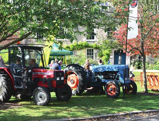 11 OCTOBER SATURDAY 30 SEPTEMBER AND SUNDAY 1 OCTOBER 10AM 5PM HAMPSHIRE HARVEST WEEKEND A weekend of food and farming fun in the Cathedral Close.