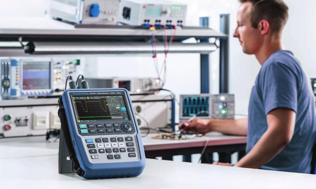 Superior performance: a lab oscilloscope in a handheld package 60 MHz to 500 MHz at up to 5 Gsample/s High-speed acquisition system with history mode 10 bit ADC Excellent sensitivity: 2 mv/div to 100