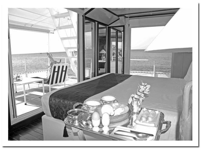 The master owner s cabin with terrace and balcony of 58m2 on the upper deck opening on the