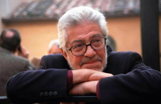 DIRECTOR S BIOGRAPHY Ettore Scola Ettore Scola, who was born May 10, 1931 in Trevico in southern Italy, directed over forty films throughout his career, but started out as a ghostwriter for the