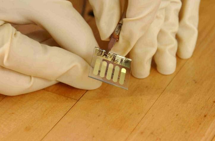 An OLED device made out of the silole material