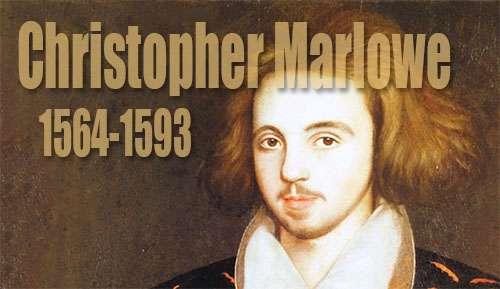 This popularity was helped by the rise of great playwrights such as Christopher Marlowe and
