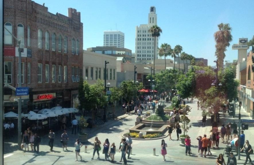 Market and Competition DOWNTOWN SANTA MONICA Downtown Santa Monica features one of the nation s premiere retail streets, Third Street Promenade, offering a wide range of retail, dining and movie