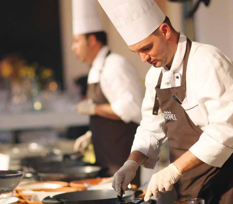 3.3 CATERING CREATING EXTRAORDINARY EXPERIENCES AT THE ESTREL AND BEYOND In addition to the Estrel event team s expertise in orchestrating excellent events at the Estrel Congress Center, you may also