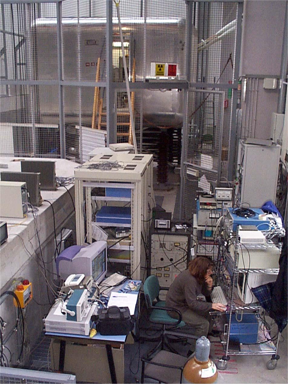 On line test April 2004 Conditioning: faster than in the test cryostat.