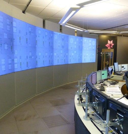 CONTROL ROOM FOR STATOIL PROCESSING PLANT IN KÅRSTØ A total number of forty-two 60-inch eyevis rear-projection cubes visualise the processes in one of Europe s largest facilities for transport and