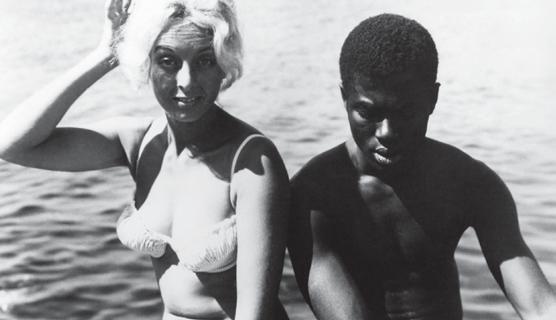 THE CRITERION COLLECTION PRESENTS Chronicle of a Summer THE LANDMARK 1961 DOCUMENTARY NEVER BEFORE ON DVD OR BLU-RAY!