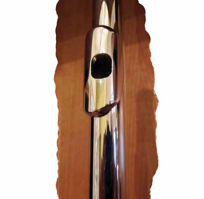 6 lupifaro BRONZE silver-plated flute Our new and dependable studio flute has been designed to provide students of all levels