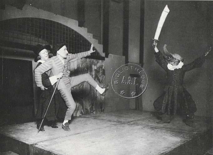 Copeau playing Scapin in Commedia dell Arte-style (Molière, Les Fouberies de Scapin, 1923) At that time, he was studying