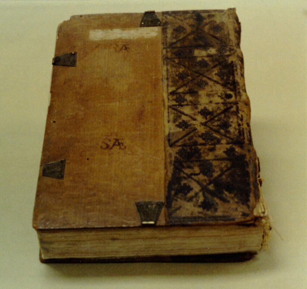 Back views of the Epistole Sancti Hieronymi (1496-1599) Notice the tooling on the half binding, and the remains of the straps and brass
