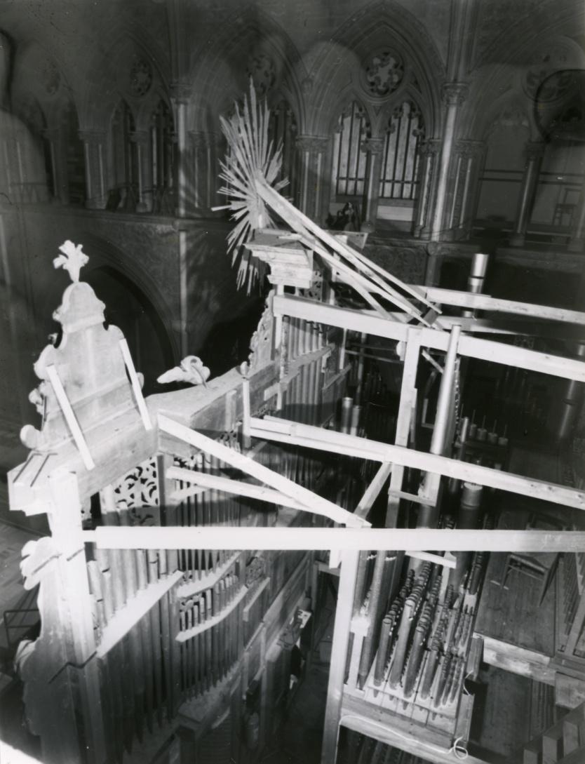 The Steinmeyer organ after being moved into the nave (1962 ff.) In 1962, the Steinmeyer organ was significantly reduced in size.