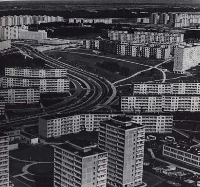 textual treatment of space (starting with places of political purpose and ending with monumental urban developments of Stalinist period).