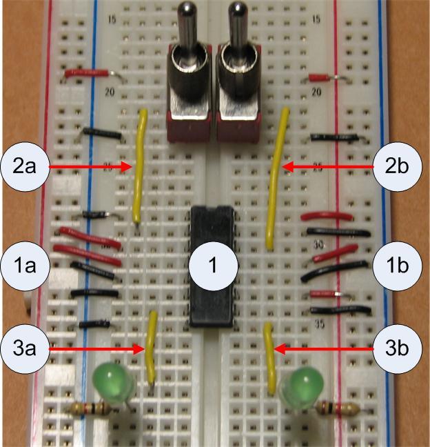 DIGITAL CIRCUIT PROJECTS 87 Figure 8-11: 74153 circuit The circuit should now mirror the input switches. 8.7 Conclusion A multiplexer, or MUX, is a circuit that selects a single output from multiple inputs.