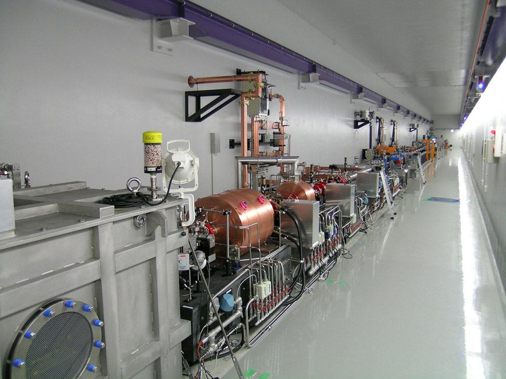 SCSS test accelerator (2005 ~) Total length: 60 m