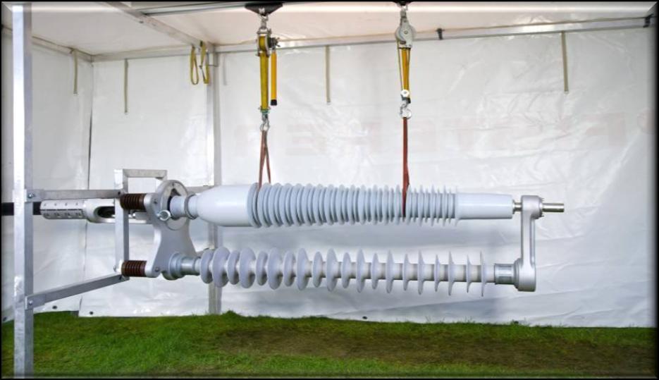 Short outage and installation time, maintenance free Approach: Dry type easy lift outdoor terminations Dry self supporting termination (EST) up to 170kV Features and Application Dry type (NO liquid