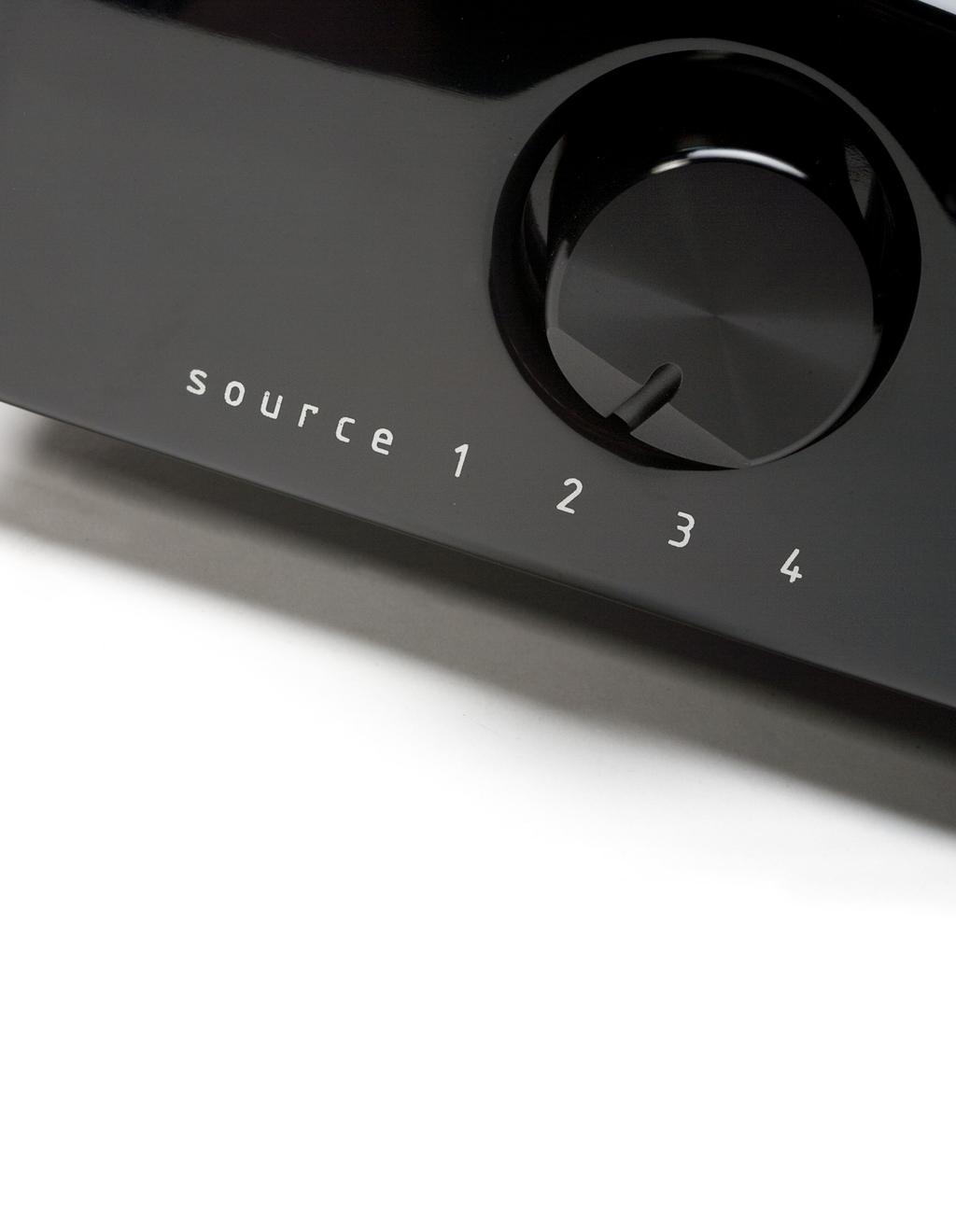 ISSUE 17 2008 Mystère ia21 integrated amplifier By Marc Phillips I t still surprises me when I encounter people who don t know that Acura is merely the luxury marque of Honda, or