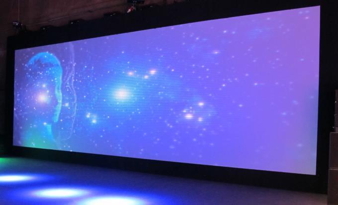 A stunning, flexible, LED wall combined with widescreen HD video technology that