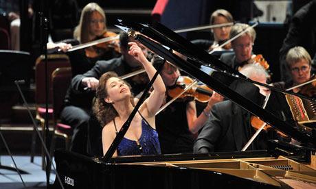 is delighted to welcome back to the Orpheum renowned Canadian pianist Angela Hewitt for three highly anticipated performances. VSO Conductor Laureate Kazuyoshi Akiyama conducts.