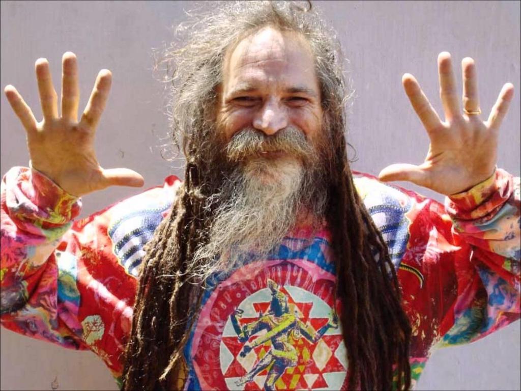 Goa - Hippie Invasion Goa Gil Psychotropic of Dance Music still played in the Bars "Since the beginning of
