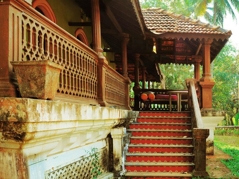 Goa - Architecture Goan Balcony - Introduced