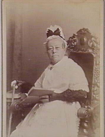 twentieth century, as one of Melbourne s musical matriarchs. 601 Figure 10.5: Mrs Elizabeth Testar, in 1889, long after her retirement.