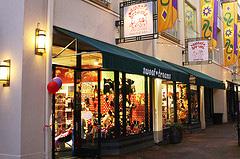 ORINDA THEATRE SQUARE - AVAILABLE SPACE Retail Shop Space - Available