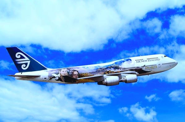 Up & Away Up & Away The Lord of the Rings trilogy flies high with full-wrap jumbo-jet graphics. How a high-flying New Zealand graphics company made it happen.